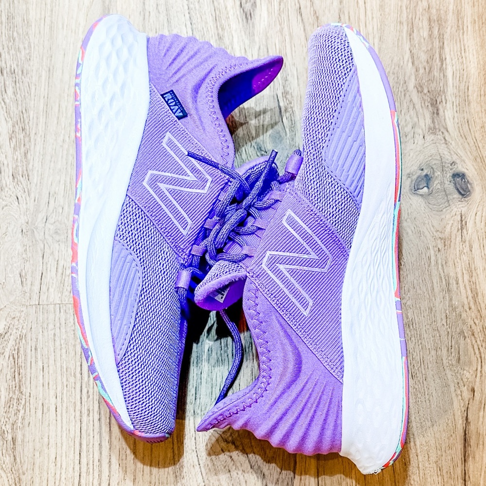 NEW BALANCE WOMENS FRESH FOAM ROAV RUNNING SHOE